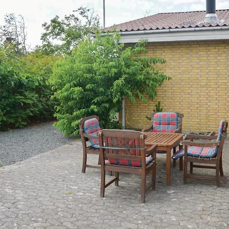 Holiday home Two-bedroom Holiday In Norre Nebel